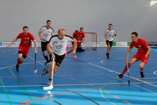 Auch mit neuen Blockpartnern trifft Captain d'Hooghe ins Schwarze, wie zuletzt im Playoff-Final mit den zurückgetretenen Keller und Wyler