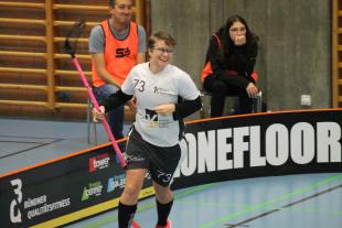 Tore verhindern als Torhüterin im ersten - Tore erzielen als Stürmerin im zweiten Spiel: Multitalent Nadja Seitz